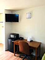 Americas Best Value Inn Visalia