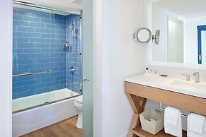 OUTRIGGER Reef Waikiki Beach Resort