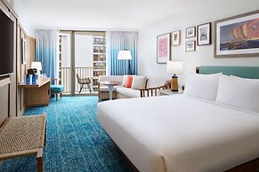 OUTRIGGER Reef Waikiki Beach Resort