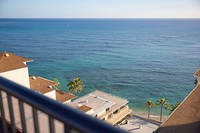 OUTRIGGER Reef Waikiki Beach Resort