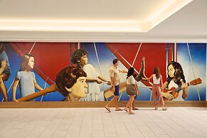 OUTRIGGER Reef Waikiki Beach Resort