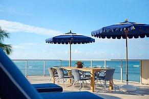 OUTRIGGER Reef Waikiki Beach Resort