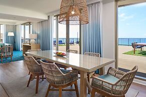 OUTRIGGER Reef Waikiki Beach Resort