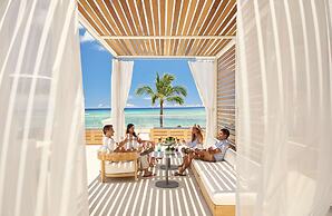 OUTRIGGER Reef Waikiki Beach Resort
