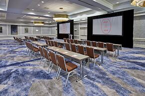 Saint Kate - The Arts Hotel