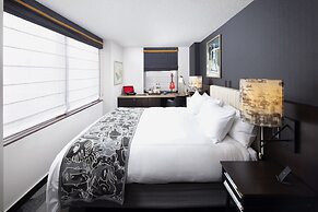 Saint Kate - The Arts Hotel