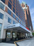 Saint Kate - The Arts Hotel