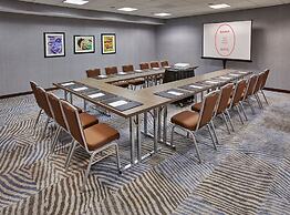 Saint Kate - The Arts Hotel