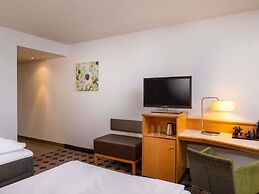 Mövenpick Hotel Nuernberg Airport