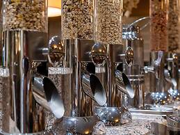 Mövenpick Hotel Nuernberg Airport