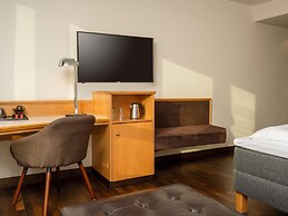 Mövenpick Hotel Nuernberg Airport