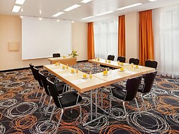 Mövenpick Hotel Nuernberg Airport