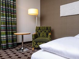 Mövenpick Hotel Nuernberg Airport
