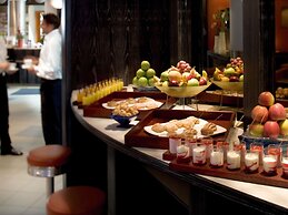 Mövenpick Hotel Nuernberg Airport