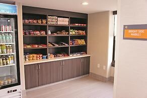 La Quinta Inn & Suites by Wyndham Denver Aurora Medical