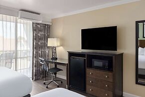 Travelodge by Wyndham Monterey Bay