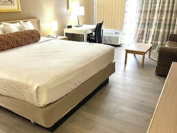 Brentwood Inn & Garden