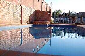 Australian Settlers Motor Inn