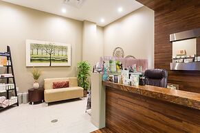 South Shore Harbour Resort & Conference Center