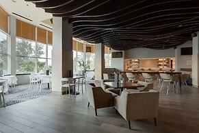 South Shore Harbour Resort & Conference Center