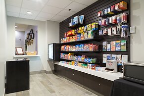 South Shore Harbour Resort & Conference Center