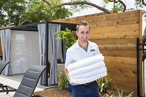 South Shore Harbour Resort & Conference Center