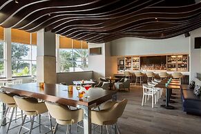 South Shore Harbour Resort & Conference Center