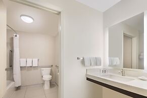 Residence Inn by Marriott Indianapolis Airport