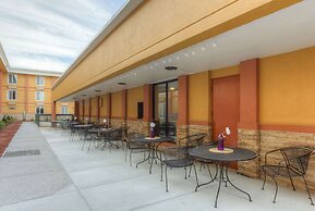 Quality Inn & Suites Chattanooga-East Ridge