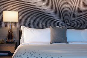 Renaissance Waterford Oklahoma City Hotel