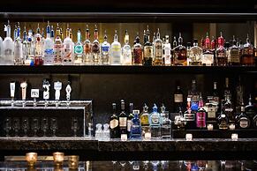 Renaissance Waterford Oklahoma City Hotel