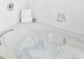 Executive Suites Hotel Metro Vancouver