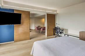 Fiesta Inn Monterrey Valle