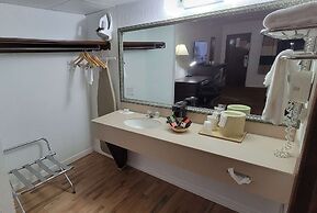 Ramada by Wyndham Mountain Home