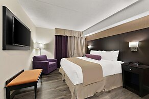 Best Western Plus Toronto North York Hotel & Suites