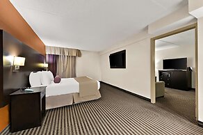 Best Western Plus Toronto North York Hotel & Suites
