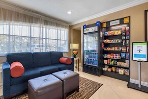 Comfort Suites San Clemente Beach