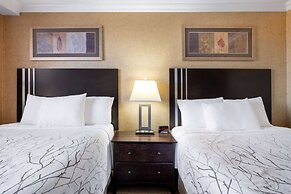 Travelodge by Wyndham Prince Albert