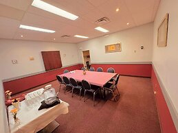 Travelodge by Wyndham Prince Albert