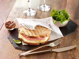 ibis Epinal Centre Ville