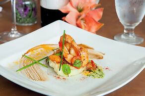 Crowne Plaza Executive Center Baton Rouge by IHG