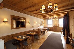 Kleos Hotel Bernina by Kleos Group Collection