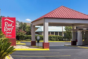 Red Roof Inn & Suites Statesboro - University