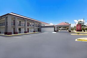 Red Roof Inn & Suites Statesboro - University