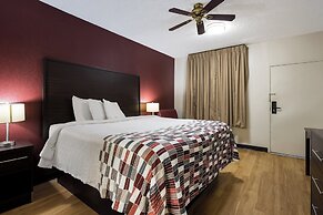 Red Roof Inn & Suites Statesboro - University