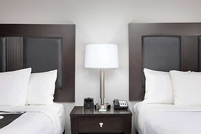 La Quinta Inn & Suites by Wyndham Atlanta Airport South