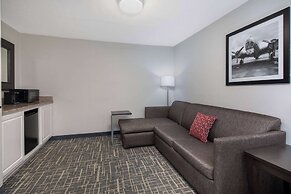 La Quinta Inn & Suites by Wyndham Atlanta Airport South