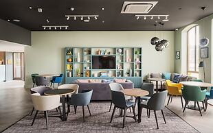 Holiday Inn Lincoln by IHG