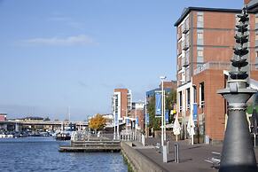 Holiday Inn Lincoln by IHG