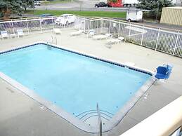 Quality Inn Toledo Airport